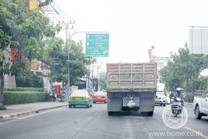 “วัชรพล” ทำเลฮิตข้ามปี