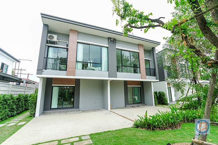เลาะแนวรถไฟฟ้า “คูคต-ลำลูกกา” งบ 2-3 ล้านซื้อได้ทั้งทาวน์เฮ้าส์-บ้านแฝด เลาะแนวรถไฟฟ้า “คูคต-ลำลูกกา” งบ 2-3 ล้านซื้อได้ทั้งทาวน์เฮ้าส์-บ้านแฝด