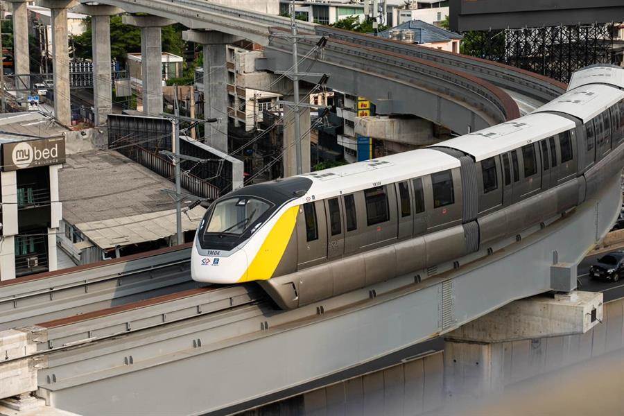 รีวิวรถไฟฟ้าสายสีเหลือง เส้นทาง ลาดพร้าว - สำโรง