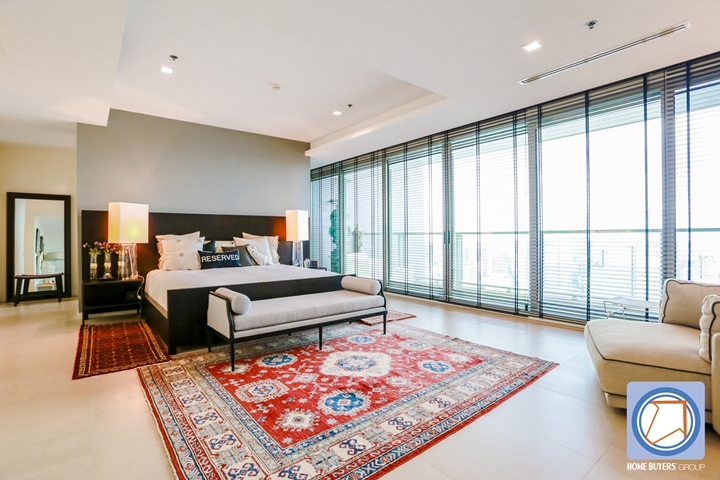 พาชมเพนท์เฮ้าส์ The River คอนโดฯ หรูริมน้ำ 600 ตร.ม. 300 ล้าน! พาชมเพนท์เฮ้าส์ The River คอนโดฯ หรูริมน้ำ 600 ตร.ม. 300 ล้าน!