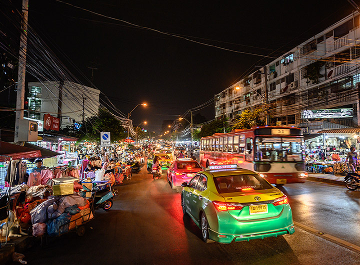 รวมคอนโดใหม่ใกล้รถไฟฟ้า MRT สถานีห้วยขวาง ทำเล New CBD ที่เชื่อมต่อสถานที่สำคัญได้ง่าย รวมคอนโดใหม่ใกล้รถไฟฟ้า MRT สถานีห้วยขวาง ทำเล New CBD ที่เชื่อมต่อสถานที่สำคัญได้ง่าย