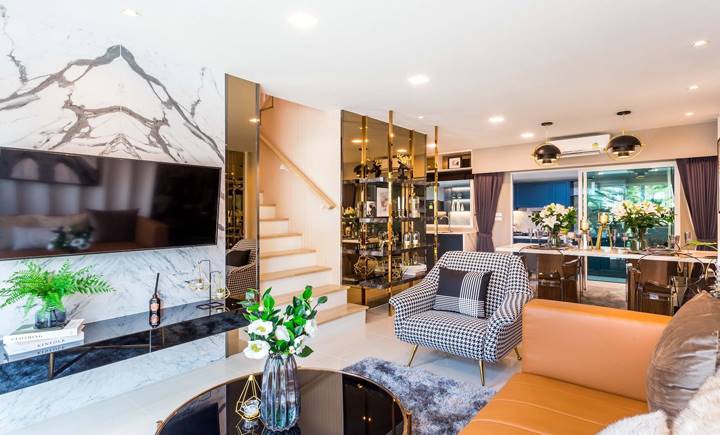 รีวิวทาวน์โฮมใหม่ ชีวาโฮม กรุงเทพ-ปทุม ออกแบบสไตล์ Art Deco อยู่ติดถนนใหญ่ ใกล้แหล่งชุมชน สิ่งอำนวยความสะดวกครบ