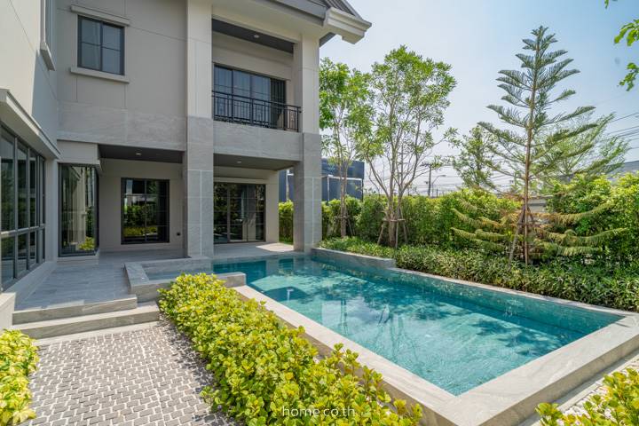 รีวิวบ้านเดี่ยว แกรนด์ บางกอก บูเลอวาร์ด สุขุมวิท คฤหาสน์ทำเลศักยภาพโซนบางนา ที่ได้แรงบันดาลใจจาก Buckingham Palace