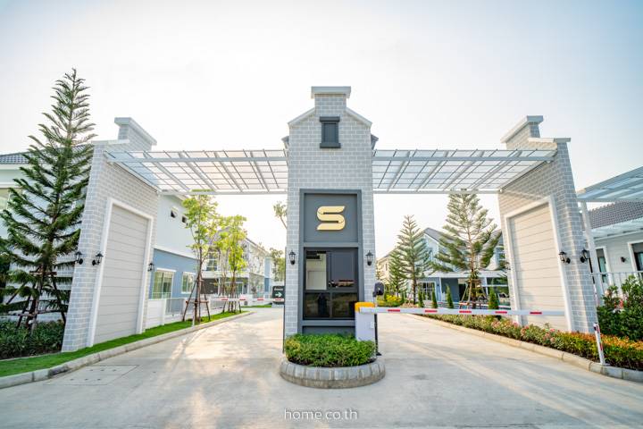 รีวิวบ้านแฝด สิวารมณ์ เนเจอร์ พลัส สุขุมวิท-บางปู ครบทุกฟังก์ชันการอยู่อาศัย กับบ้านหรูสไตล์ American Cottage