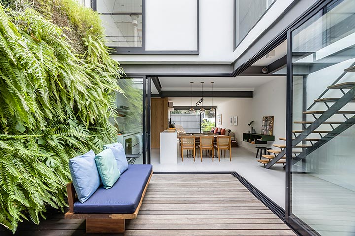 5 จุดเด่น การจัดสวนแบบ Green Wall