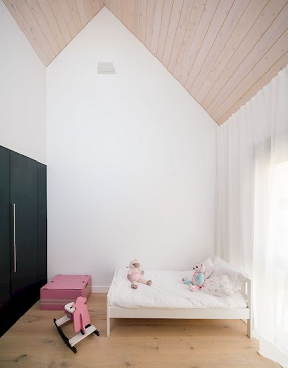 Sierra House ทาวน์โฮม เพดานสูง พื้นที่ใช้สอย 250 ตร.ม.