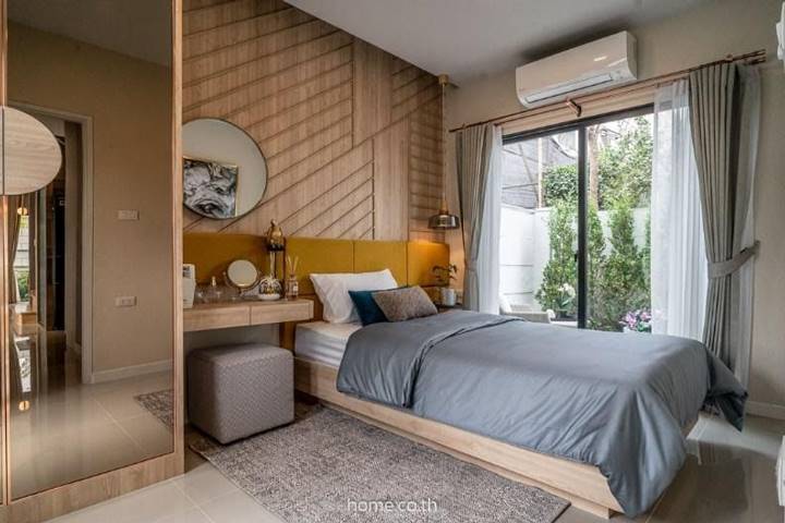 รีวิวบ้านแฝด-ทาวน์โฮม ลุมพินี ทาวน์เพลส สุขุมวิท-ศรีนครินทร์ บนทำเลศักยภาพย่านสุขุมวิท 113 ใกล้ทั้งทางด่วนและรถไฟฟ้า 2 สาย สิ่งอำนวยความสะดวกครบครัน