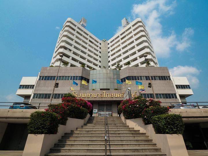 รีวิวทาวน์โฮม บ้านกลางเมือง บางนา-วงแหวน ทาวน์โฮม 3 ชั้น ที่เด่นทั้งทำเลเดินทางเชื่อมต่อได้สะดวก ส่วนกลางที่ดีไซน์หรู ทันสมัย รีวิวทาวน์โฮม บ้านกลางเมือง บางนา-วงแหวน ทาวน์โฮม 3 ชั้น ที่เด่นทั้งทำเลเดินทางเชื่อมต่อได้สะดวก ส่วนกลางที่ดีไซน์หรู ทันสมัย