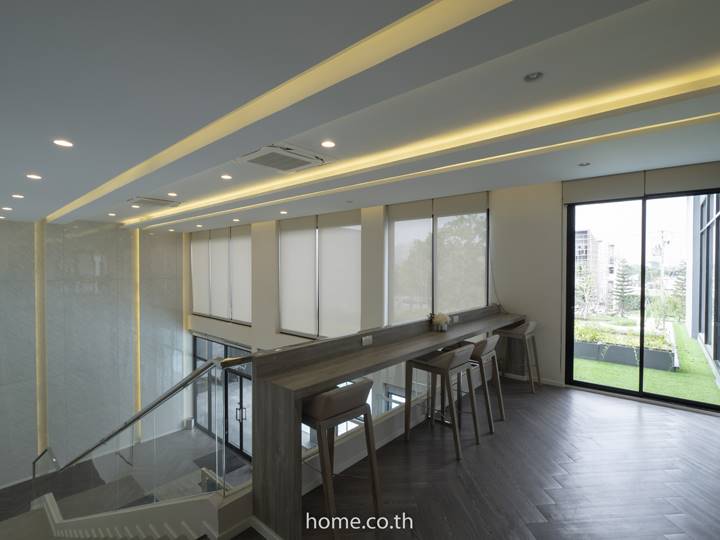 รีวิวทาวน์โฮม บ้านกลางเมือง บางนา-วงแหวน ทาวน์โฮม 3 ชั้น ที่เด่นทั้งทำเลเดินทางเชื่อมต่อได้สะดวก ส่วนกลางที่ดีไซน์หรู ทันสมัย รีวิวทาวน์โฮม บ้านกลางเมือง บางนา-วงแหวน ทาวน์โฮม 3 ชั้น ที่เด่นทั้งทำเลเดินทางเชื่อมต่อได้สะดวก ส่วนกลางที่ดีไซน์หรู ทันสมัย