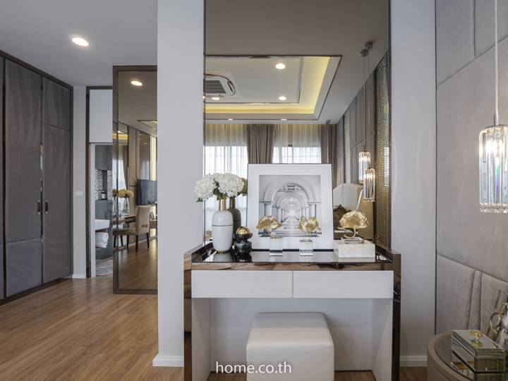 รีวิวทาวน์โฮม บ้านกลางเมือง บางนา-วงแหวน ทาวน์โฮม 3 ชั้น ที่เด่นทั้งทำเลเดินทางเชื่อมต่อได้สะดวก ส่วนกลางที่ดีไซน์หรู ทันสมัย รีวิวทาวน์โฮม บ้านกลางเมือง บางนา-วงแหวน ทาวน์โฮม 3 ชั้น ที่เด่นทั้งทำเลเดินทางเชื่อมต่อได้สะดวก ส่วนกลางที่ดีไซน์หรู ทันสมัย