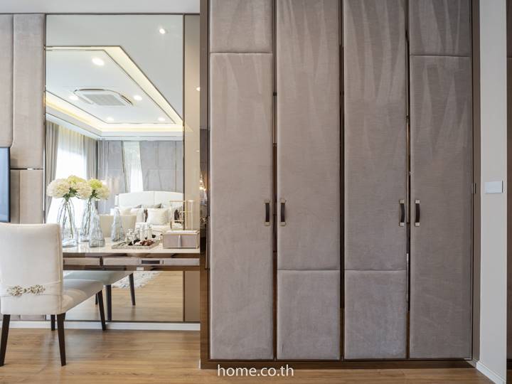 รีวิวทาวน์โฮม บ้านกลางเมือง บางนา-วงแหวน ทาวน์โฮม 3 ชั้น ที่เด่นทั้งทำเลเดินทางเชื่อมต่อได้สะดวก ส่วนกลางที่ดีไซน์หรู ทันสมัย รีวิวทาวน์โฮม บ้านกลางเมือง บางนา-วงแหวน ทาวน์โฮม 3 ชั้น ที่เด่นทั้งทำเลเดินทางเชื่อมต่อได้สะดวก ส่วนกลางที่ดีไซน์หรู ทันสมัย