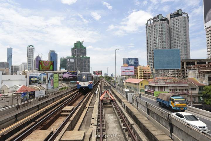 รีวิวคอนโด โครงการ ณ รีวา เจริญนคร ติดถนนใหญ่ มองเห็นวิวแม่น้ำเจ้าพระยา สามารถเดินทางเข้าสู่ย่านใจกลางเมือง