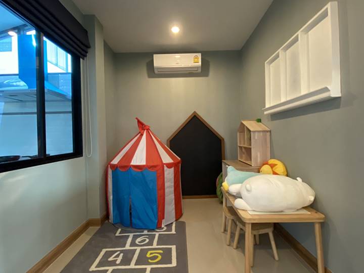 พรีวิวบ้าน ภัทรีดา อเวนิว ปทุมธานี 2 บ้านแฝดแนวใหม่ ใกล้ทางด่วนบางพูน สร้างเสร็จพร้อมเข้าอยู่