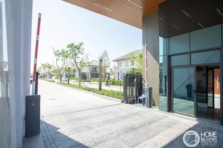 รีวิวบ้านเดี่ยวและบ้านแฝด ภัททา ดีไฟน์ พัทยา-แหลมฉบัง ฟังก์ชันครบ 3 ห้องนอน 3 ห้องน้ำ พร้อมพื้นที่ส่วนกลางขนาดใหญ่ รีวิวบ้านเดี่ยวและบ้านแฝด ภัททา ดีไฟน์ พัทยา-แหลมฉบัง ฟังก์ชันครบ 3 ห้องนอน 3 ห้องน้ำ พร้อมพื้นที่ส่วนกลางขนาดใหญ่