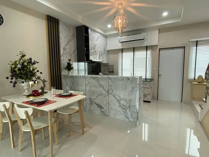พรีวิวทาวน์โฮม วอร่า ทาวน์ กาญจนาภิเษก-รัตนาธิเบศร์ บ้านสวย อยู่ในทำเลดัง