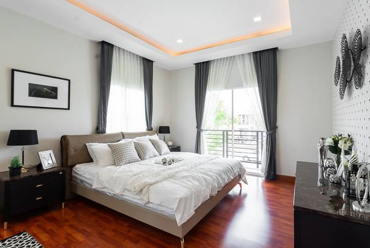รีวิวบ้านเดี่ยว แลนซีโอ คริป รังสิต-คลอง 2 ดีไซน์บ้านให้ห้องนั่งเล่นที่โปร่ง ห้องนอนกว้างลงตัวสำหรับครอบครัว ใกล้ความสะดวกสบายย่านรังสิต รีวิวบ้านเดี่ยว แลนซีโอ คริป รังสิต-คลอง 2 ดีไซน์บ้านให้ห้องนั่งเล่นที่โปร่ง ห้องนอนกว้างลงตัวสำหรับครอบครัว ใกล้ความสะดวกสบายย่านรังสิต