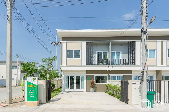 รีวิวทาวน์โฮม วิลเลจ @ พาร์ค ราชพฤกษ์-กาญจนาภิเษก ทาวน์โฮมหน้ากว้าง 6 เมตร ได้บ้านโปร่ง ใช้สอยสบาย