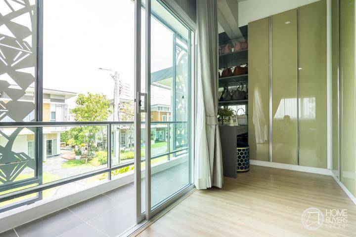 รีวิวบ้านเดี่ยว เลอ นีโอ ไพร์ม แพรกษา-เทพารักษ์ บ้านดีไซน์สวย ออกแบบพื้นที่ครบใช้สอยคุ้มค่า รีวิวบ้านเดี่ยว เลอ นีโอ ไพร์ม แพรกษา-เทพารักษ์ บ้านดีไซน์สวย ออกแบบพื้นที่ครบใช้สอยคุ้มค่า