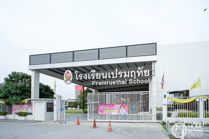 รีวิวบ้านเดี่ยว บ้านฟ้าปิยรมย์ นอร์เดิร์น ทางด่วนวงแหวน-ลำลูกกาคลอง 6 ดีไซน์เป็นเอกลักษณ์ในสังคมบ้านฟ้าปิยรมย์ที่สะดวกพร้อม