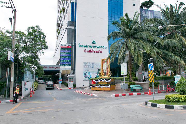 รีวิวบ้านแฝด ลุมพินี ทาวน์เพลส พระราม 2-ท่าข้าม : สเปซภายในบ้านกว้างและโปร่ง ปรับฟังก์ชันใช้เป็นบ้าน 4 ห้องนอนได้ รีวิวบ้านแฝด ลุมพินี ทาวน์เพลส พระราม 2-ท่าข้าม : สเปซภายในบ้านกว้างและโปร่ง ปรับฟังก์ชันใช้เป็นบ้าน 4 ห้องนอนได้