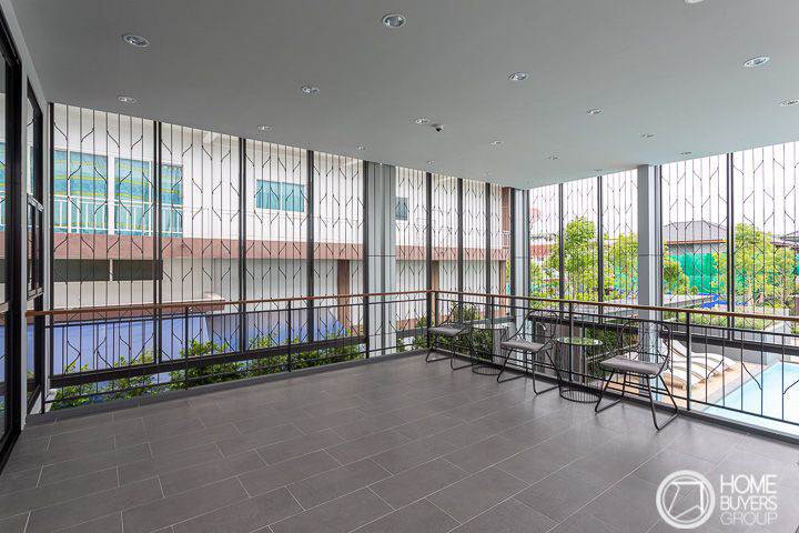 รีวิวบ้านแฝด ลุมพินี ทาวน์เพลส พระราม 2-ท่าข้าม : สเปซภายในบ้านกว้างและโปร่ง ปรับฟังก์ชันใช้เป็นบ้าน 4 ห้องนอนได้ รีวิวบ้านแฝด ลุมพินี ทาวน์เพลส พระราม 2-ท่าข้าม : สเปซภายในบ้านกว้างและโปร่ง ปรับฟังก์ชันใช้เป็นบ้าน 4 ห้องนอนได้