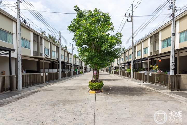 รีวิวทาวน์โฮม บ้านลุมพินี ทาวน์วิลล์ รังสิต คลอง ๒ ทาวน์โฮมชั้นเดียวและ 2 ชั้น ฟังก์ชันครบ ราคาเริ่มต้นเพียง 1.19 ล้านบาท