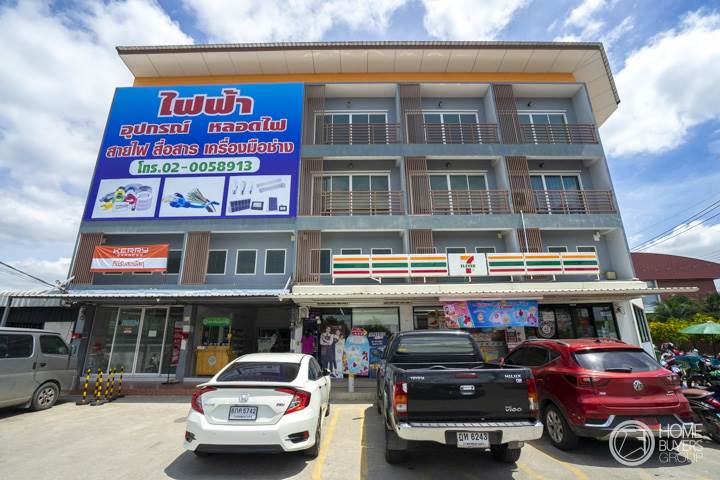 รีวิวทาวน์โฮม บ้านลภาวัน 23 ทาวน์โฮมหน้ากว้าง 5.5 ม. 2 ที่จอดรถ ฟังก์ชันครบสำหรับครอบครัวใหม่