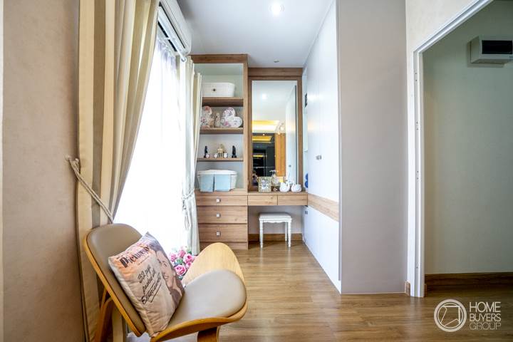 รีวิวทาวน์โฮม บ้านลภาวัน 23 ทาวน์โฮมหน้ากว้าง 5.5 ม. 2 ที่จอดรถ ฟังก์ชันครบสำหรับครอบครัวใหม่
