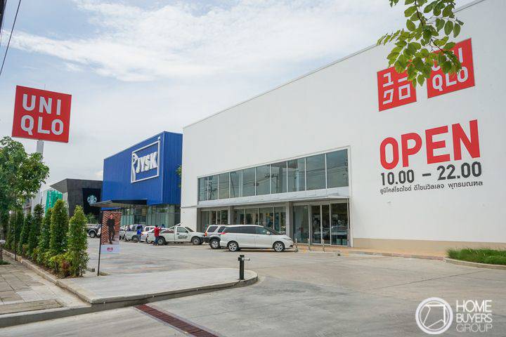 รีวิวบ้านเดี่ยว ชีวาวัลย์ ปิ่นเกล้า-สาทร บ้านหรูติดพุทธมณฑล สาย 1 ยูนิตน้อย Security แน่นหนา เด่นด้วยห้องนั่งเล่นเพดานสูง 7 ม. ทุกห้องกว้างขวาง เป็นส่วนตัว รีวิวบ้านเดี่ยว ชีวาวัลย์ ปิ่นเกล้า-สาทร บ้านหรูติดพุทธมณฑล สาย 1 ยูนิตน้อย Security แน่นหนา เด่นด้วยห้องนั่งเล่นเพดานสูง 7 ม. ทุกห้องกว้างขวาง เป็นส่วนตัว