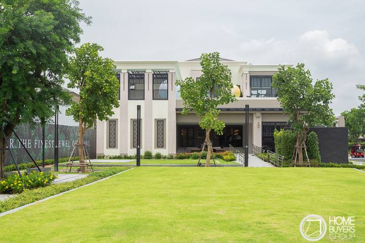 รีวิวบ้านเดี่ยว ชีวาวัลย์ ปิ่นเกล้า-สาทร บ้านหรูติดพุทธมณฑล สาย 1 ยูนิตน้อย Security แน่นหนา เด่นด้วยห้องนั่งเล่นเพดานสูง 7 ม. ทุกห้องกว้างขวาง เป็นส่วนตัว รีวิวบ้านเดี่ยว ชีวาวัลย์ ปิ่นเกล้า-สาทร บ้านหรูติดพุทธมณฑล สาย 1 ยูนิตน้อย Security แน่นหนา เด่นด้วยห้องนั่งเล่นเพดานสูง 7 ม. ทุกห้องกว้างขวาง เป็นส่วนตัว
