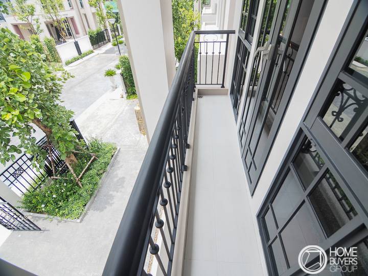 รีวิวบ้านเดี่ยว ชีวาวัลย์ ปิ่นเกล้า-สาทร บ้านหรูติดพุทธมณฑล สาย 1 ยูนิตน้อย Security แน่นหนา เด่นด้วยห้องนั่งเล่นเพดานสูง 7 ม. ทุกห้องกว้างขวาง เป็นส่วนตัว รีวิวบ้านเดี่ยว ชีวาวัลย์ ปิ่นเกล้า-สาทร บ้านหรูติดพุทธมณฑล สาย 1 ยูนิตน้อย Security แน่นหนา เด่นด้วยห้องนั่งเล่นเพดานสูง 7 ม. ทุกห้องกว้างขวาง เป็นส่วนตัว