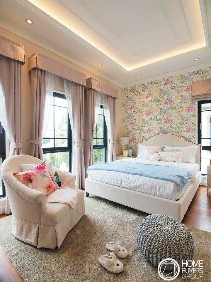 รีวิวบ้านเดี่ยว ชีวาวัลย์ ปิ่นเกล้า-สาทร บ้านหรูติดพุทธมณฑล สาย 1 ยูนิตน้อย Security แน่นหนา เด่นด้วยห้องนั่งเล่นเพดานสูง 7 ม. ทุกห้องกว้างขวาง เป็นส่วนตัว รีวิวบ้านเดี่ยว ชีวาวัลย์ ปิ่นเกล้า-สาทร บ้านหรูติดพุทธมณฑล สาย 1 ยูนิตน้อย Security แน่นหนา เด่นด้วยห้องนั่งเล่นเพดานสูง 7 ม. ทุกห้องกว้างขวาง เป็นส่วนตัว
