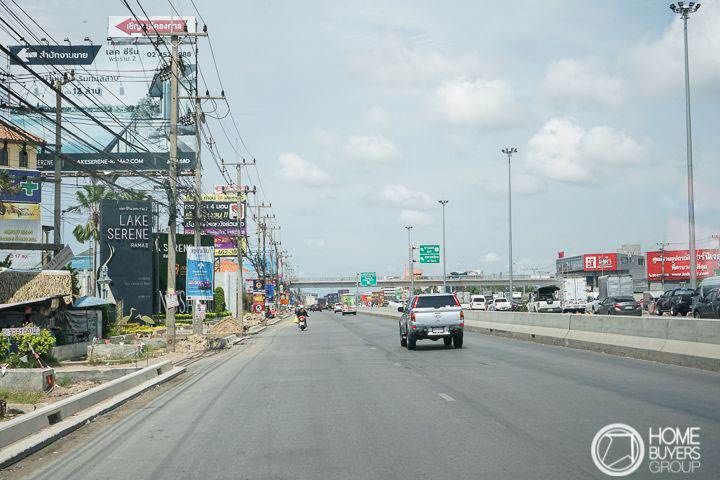 รีวิวบ้านเดี่ยว ณุศาศิริ ซิตี้ พระราม 2 ออกแบบทุกส่วนให้กว้างขวาง ดูภูมิฐาน เงียบสงบ เป็นส่วนตัว มีโรงเรียนนานาชาติและสถานพยาบาลพร้อมในโครงการ