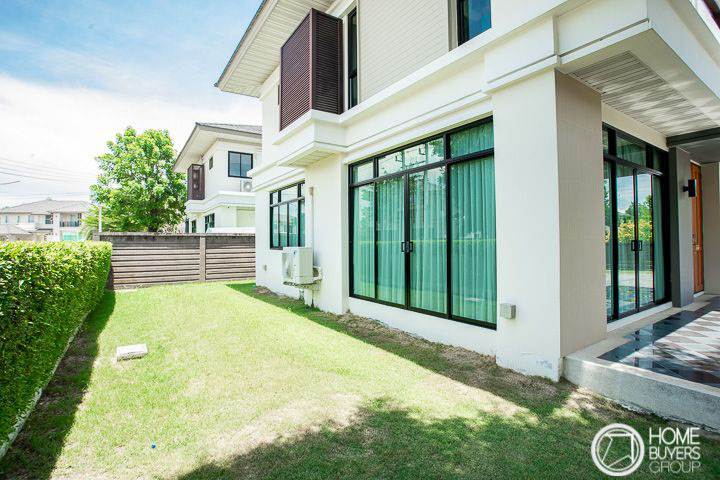 รีวิวบ้านเดี่ยว ณุศาศิริ ซิตี้ พระราม 2 ออกแบบทุกส่วนให้กว้างขวาง ดูภูมิฐาน เงียบสงบ เป็นส่วนตัว มีโรงเรียนนานาชาติและสถานพยาบาลพร้อมในโครงการ