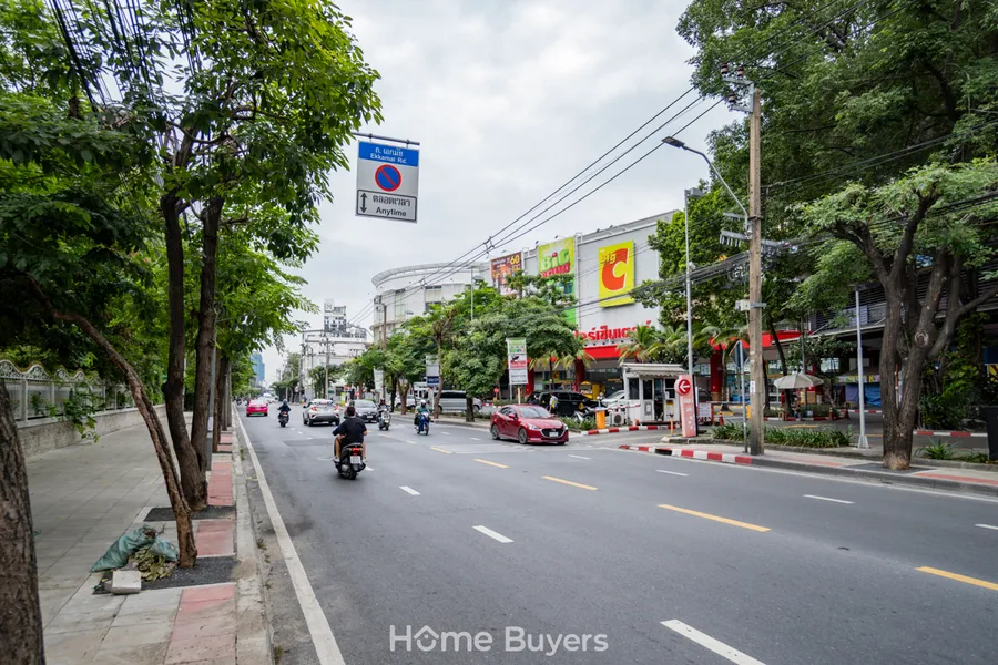 รวมคอนโดทำเลเอกมัย แหล่งรวมไลฟ์สไตล์คนเมือง เดินทางเข้า-ออกเมืองได้สะดวก