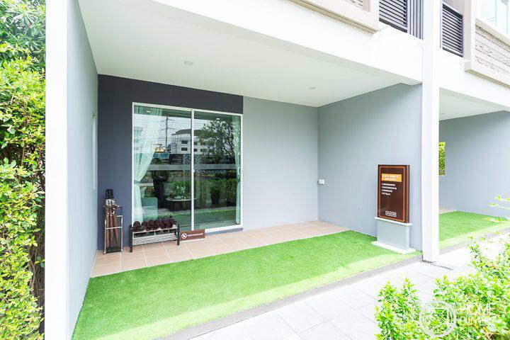 รีวิวทาวน์โฮม พาทิโอ บางนา-วงแหวน ทาวน์โฮม 3 ชั้น พื้นที่ใกล้เคียงบ้านเดี่ยว ใกล้บูรพาวิถี และมอเตอร์เวย์ ราคาเริ่ม 3.88 ล้านบาท รีวิวทาวน์โฮม พาทิโอ บางนา-วงแหวน ทาวน์โฮม 3 ชั้น พื้นที่ใกล้เคียงบ้านเดี่ยว ใกล้บูรพาวิถี และมอเตอร์เวย์ ราคาเริ่ม 3.88 ล้านบาท