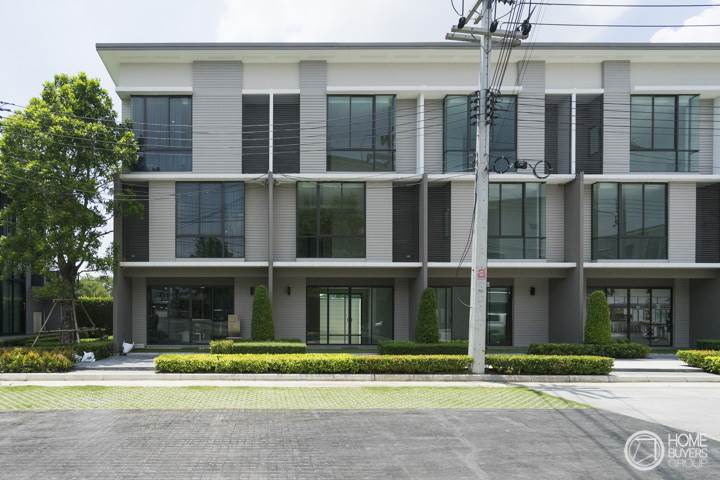 รีวิวทาวน์โฮม พาทิโอ (Patio) พหลโยธิน-วิภาวดี ทาวน์โฮมสูง 3-3.5 ชั้น สไตล์โมเดิร์น ทรอปิคอล