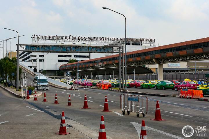 รีวิวโฮมออฟฟิศ ซีเนกซ์ พหลโยธิน-รามอินทรา 5 สไตล์โมเดิร์น เพดานสูง พื้นที่ใช้สอยกว้างขวาง เดินทางสะดวก ใกล้รถไฟฟ้าและทางด่วน