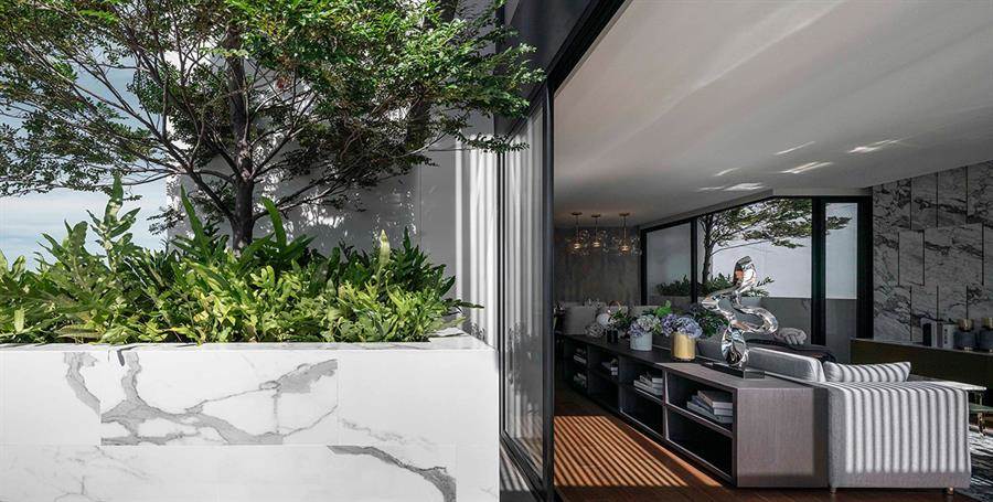 พรีวิวบ้าน เดอะโฮท กาญจนาฯ-สาทร Vertical Biz Villa ที่สุดของความเป็นส่วนตัวในสังคมคุณภาพ เพียง 10 ครอบครัว