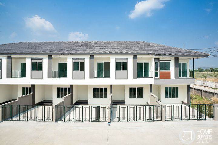 รีวิวทาวน์โฮม บ้านสวนธนาการ์เด้น 2 พื้นที่ใหญ่เทียบบ้านเดี่ยว ในราคาทาวน์โฮม เริ่มต้นเบาๆ 1.79 ล้านบาท รีวิวทาวน์โฮม บ้านสวนธนาการ์เด้น 2 พื้นที่ใหญ่เทียบบ้านเดี่ยว ในราคาทาวน์โฮม เริ่มต้นเบาๆ 1.79 ล้านบาท