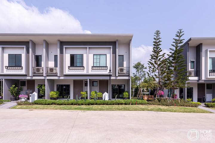 รีวิวทาวน์โฮม-บ้านแฝด บริทาเนีย เมกะทาวน์ บางนา พร้อมฟังก์ชันพิเศษ และ Home Automation ที่มีให้ทุกยูนิต รีวิวทาวน์โฮม-บ้านแฝด บริทาเนีย เมกะทาวน์ บางนา พร้อมฟังก์ชันพิเศษ และ Home Automation ที่มีให้ทุกยูนิต