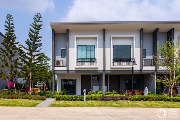 รีวิวทาวน์โฮม-บ้านแฝด บริทาเนีย เมกะทาวน์ บางนา พร้อมฟังก์ชันพิเศษ และ Home Automation ที่มีให้ทุกยูนิต รีวิวทาวน์โฮม-บ้านแฝด บริทาเนีย เมกะทาวน์ บางนา พร้อมฟังก์ชันพิเศษ และ Home Automation ที่มีให้ทุกยูนิต