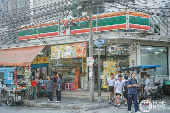 รีวิวบ้านเดี่ยว สิวารมณ์ ปาร์ค สุขุมวิท-บางปู บ้านใหญ่ อยู่สบาย มี 4 ห้องนอน สไตล์บริติช โคซี่ วินเทจ ราคาเริ่ม 3.89 ล้านบาท
