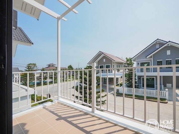 รีวิวบ้านเดี่ยว สิวารมณ์ ปาร์ค สุขุมวิท-บางปู บ้านใหญ่ อยู่สบาย มี 4 ห้องนอน สไตล์บริติช โคซี่ วินเทจ ราคาเริ่ม 3.89 ล้านบาท