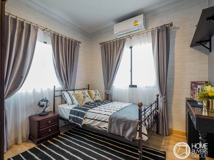 รีวิวบ้านเดี่ยว สิวารมณ์ ปาร์ค สุขุมวิท-บางปู บ้านใหญ่ อยู่สบาย มี 4 ห้องนอน สไตล์บริติช โคซี่ วินเทจ ราคาเริ่ม 3.89 ล้านบาท
