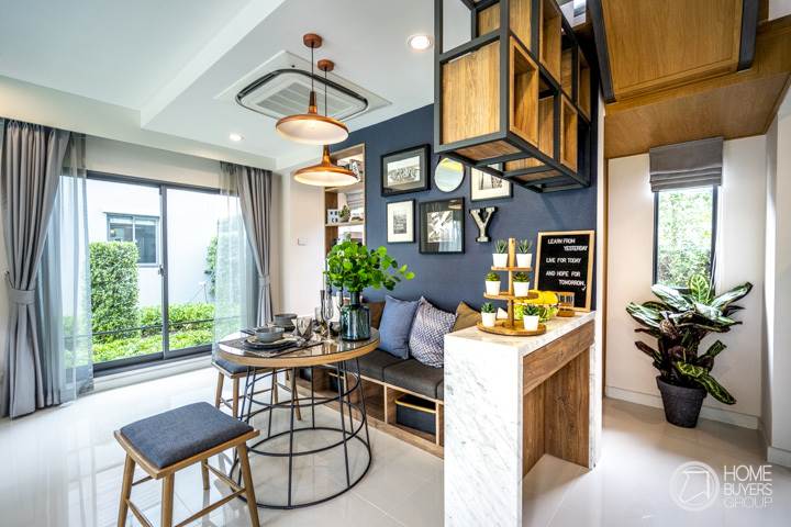 รีวิวบ้านเดี่ยว ภัสสร รามคำแหง-ราษฎร์พัฒนา บ้านหลังใหญ่ กว้าง 125 ตร.ม. ใกล้ MRT สายสีส้ม เพียง 2.5 กม. รีวิวบ้านเดี่ยว ภัสสร รามคำแหง-ราษฎร์พัฒนา บ้านหลังใหญ่ กว้าง 125 ตร.ม. ใกล้ MRT สายสีส้ม เพียง 2.5 กม.