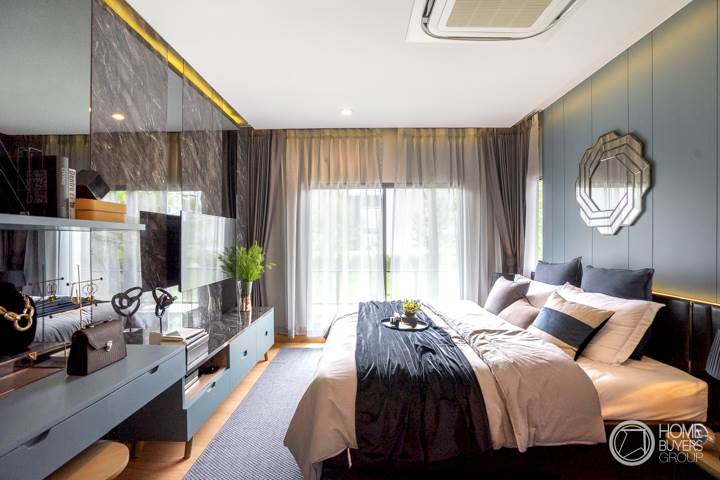 รีวิวบ้านเดี่ยว ภัสสร รามคำแหง-ราษฎร์พัฒนา บ้านหลังใหญ่ กว้าง 125 ตร.ม. ใกล้ MRT สายสีส้ม เพียง 2.5 กม. รีวิวบ้านเดี่ยว ภัสสร รามคำแหง-ราษฎร์พัฒนา บ้านหลังใหญ่ กว้าง 125 ตร.ม. ใกล้ MRT สายสีส้ม เพียง 2.5 กม.