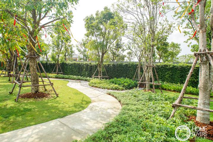 รีวิวทาวน์โฮม พลีโน่ ราชพฤกษ์-รัตนาธิเบศร์ ทำเลดี ใกล้สิ่งอำนวยความสะดวกโซนพระราม 5 เข้าเมืองง่ายด้วย ถ.ราชพฤกษ์ และทางด่วน ราคาเริ่ม 2.29 ล้านบาท