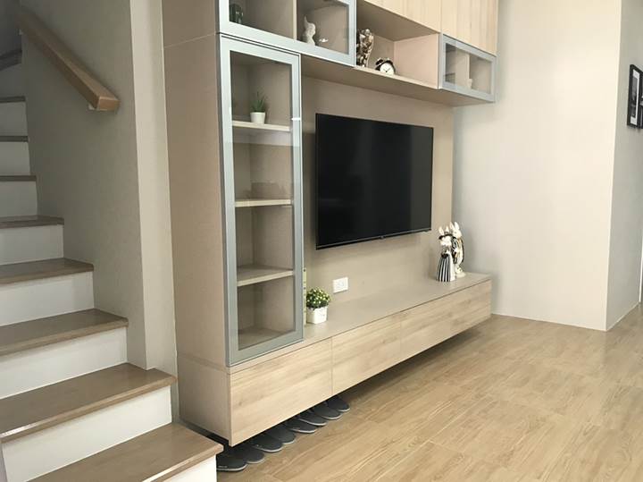 พรีวิวทาวน์โฮม บ้านธงสิริ 3 บ้านกล้วย-ไทรน้อย โครงการเดียวดูจบ ครบทุกแบบ ราคาเริ่มต้นไม่ถึง 2 ล้านบาท พรีวิวทาวน์โฮม บ้านธงสิริ 3 บ้านกล้วย-ไทรน้อย โครงการเดียวดูจบ ครบทุกแบบ ราคาเริ่มต้นไม่ถึง 2 ล้านบาท