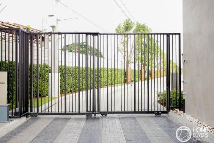 รีวิวทาวน์โฮม บ้านกลางเมือง ราชพฤกษ์ ออกแบบสเปซภายในบ้านใหม่ให้ลงตัวมากขึ้น และ Penthouse Master Bedroom เต็มพื้นที่ชั้น 3 รีวิวทาวน์โฮม บ้านกลางเมือง ราชพฤกษ์ ออกแบบสเปซภายในบ้านใหม่ให้ลงตัวมากขึ้น และ Penthouse Master Bedroom เต็มพื้นที่ชั้น 3